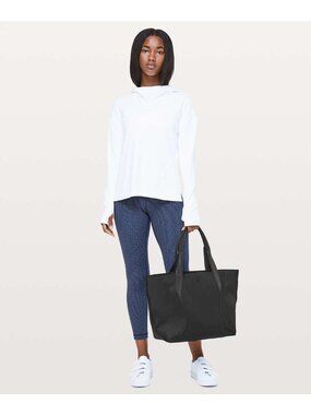 Lululemon Out of Range Tote